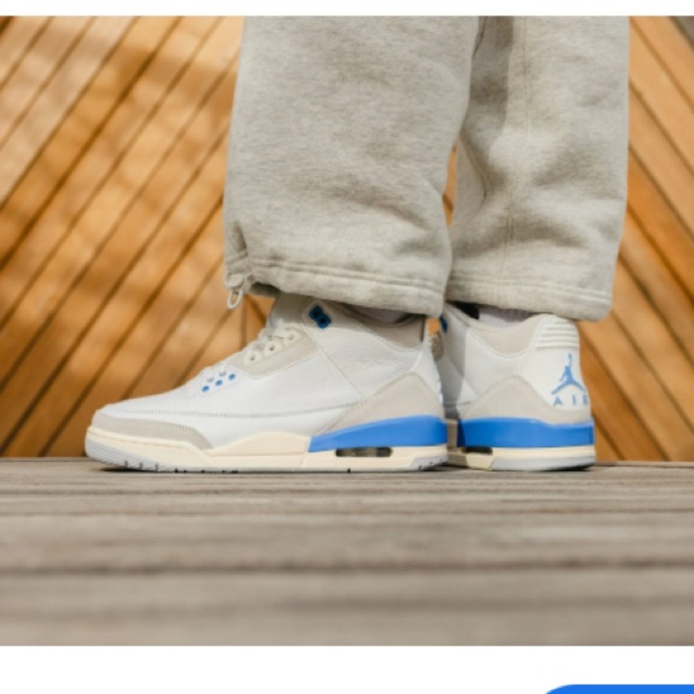 Jordan Men's White and Light Blue Athletic Shoes Air Jordan 3 Retro size 12